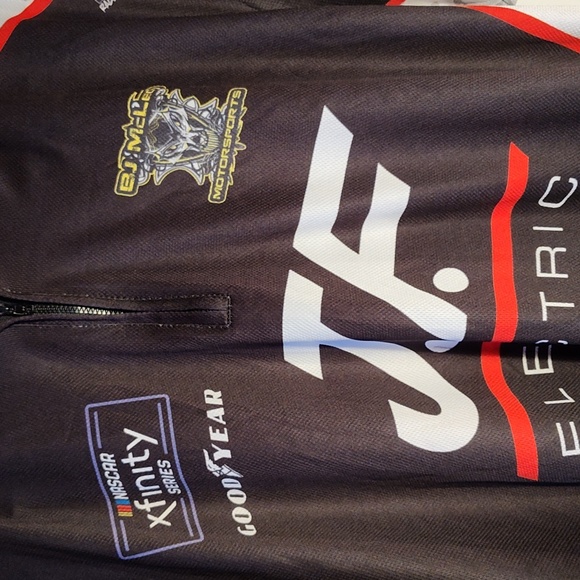 Official NASCAR pit crew shirt for BJ McLeod. Size Large (Men's) - Picture 2 of 6